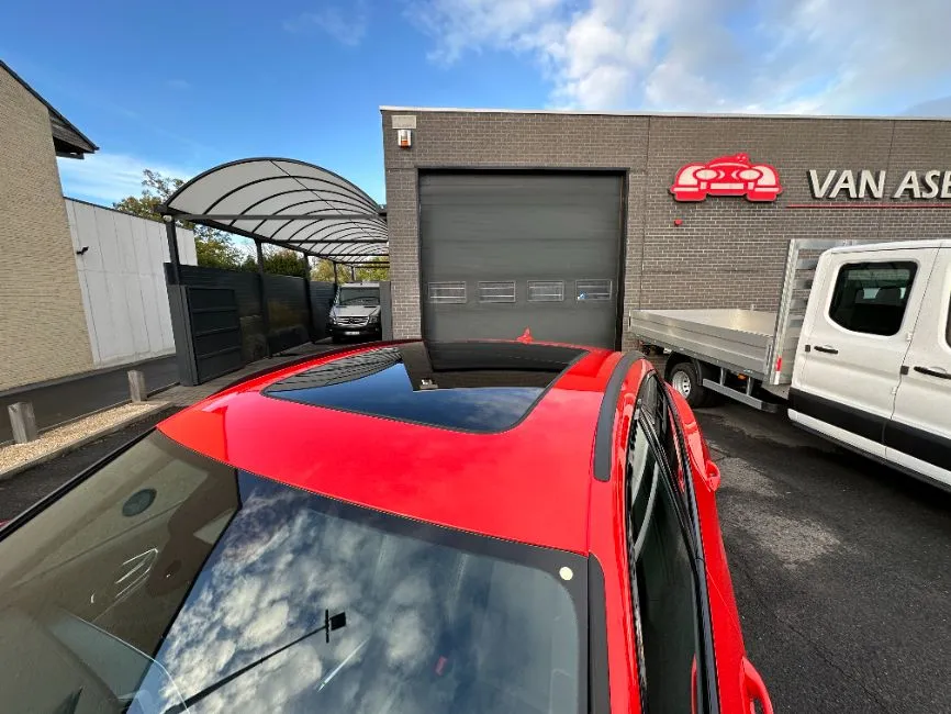 Audi e-tron S-Line Image 7