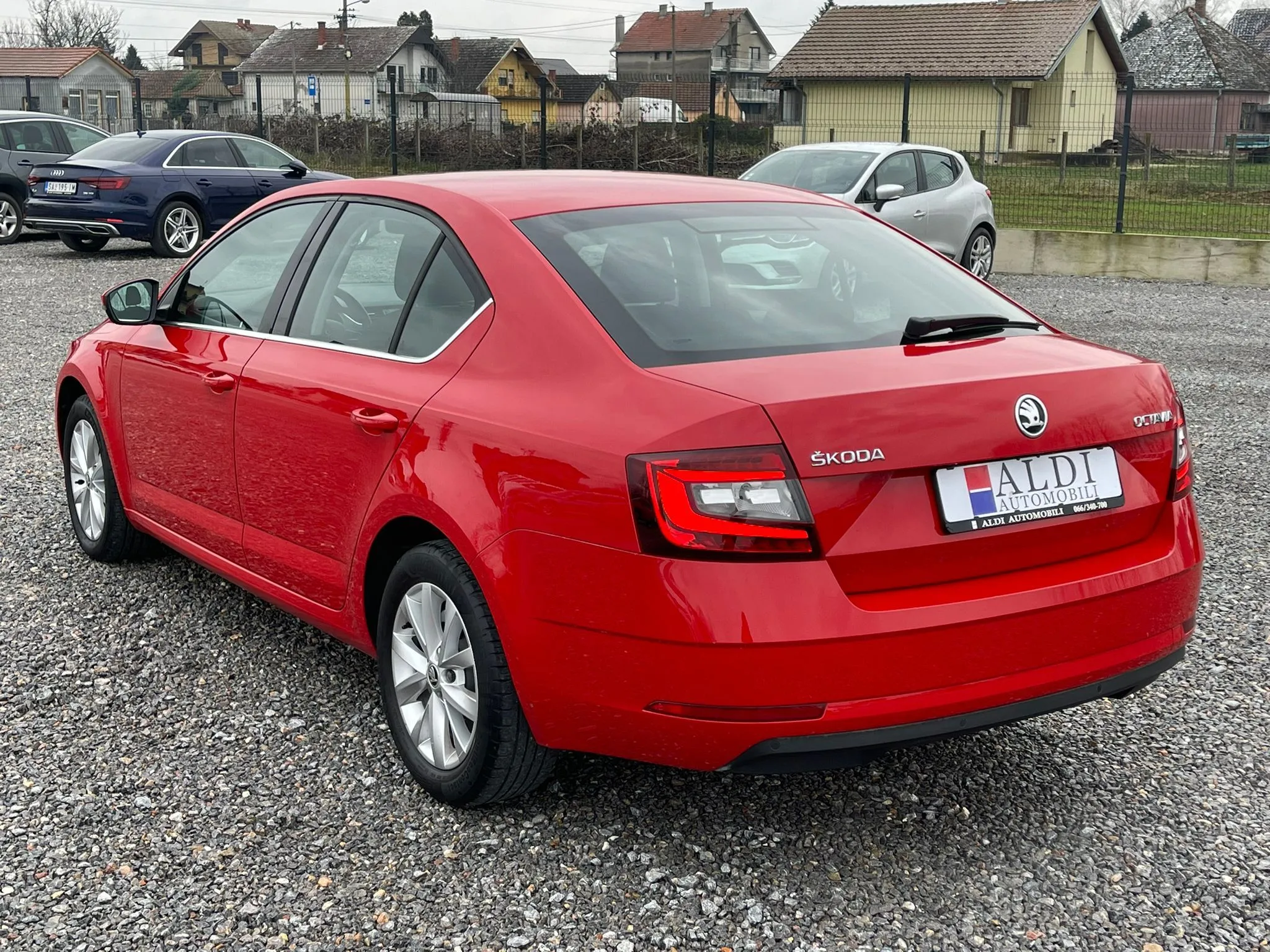 Škoda Octavia 1.6 Tdi/Executive Image 7